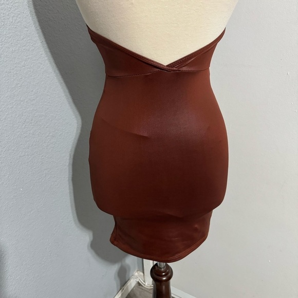 SHEIN Rust Brown Asymmetrical Hem Open Back PU leather Bodycon Party Dress Sz XS - Picture 10 of 15